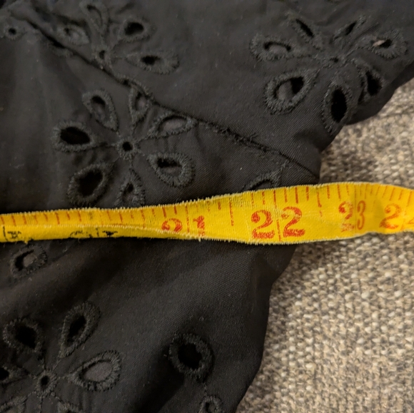 New with tags! Torrid Black Eyelet Puff-Sleeve Top - Picture 12 of 14